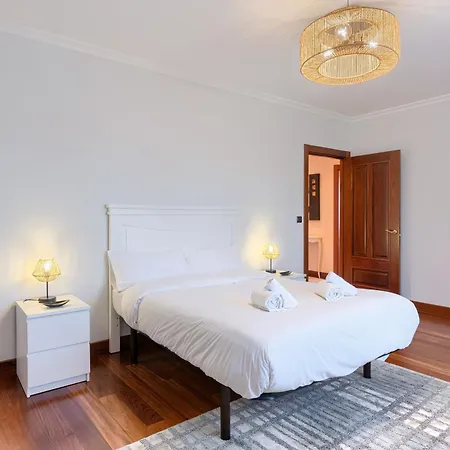 By Next Stop Bilbao * 바키오