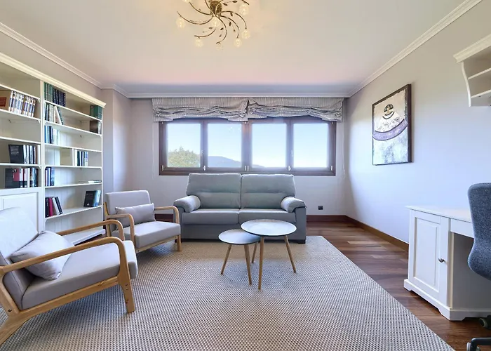 By Next Stop Bilbao *