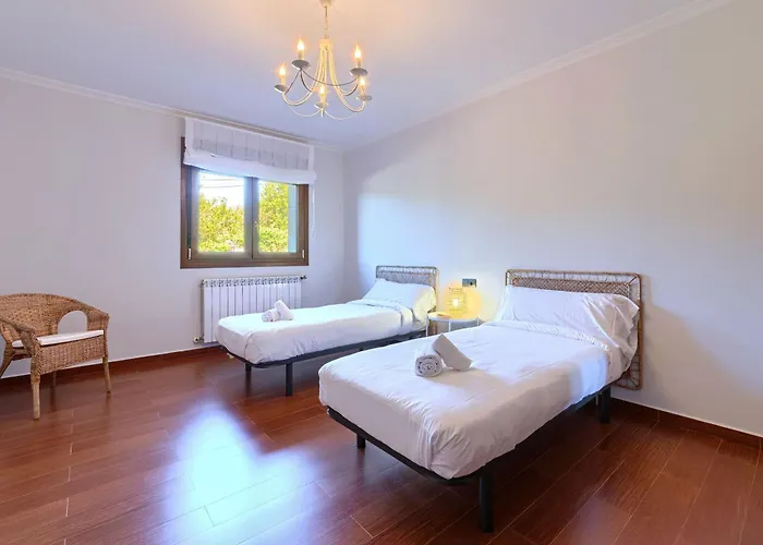 By Next Stop Bilbao *