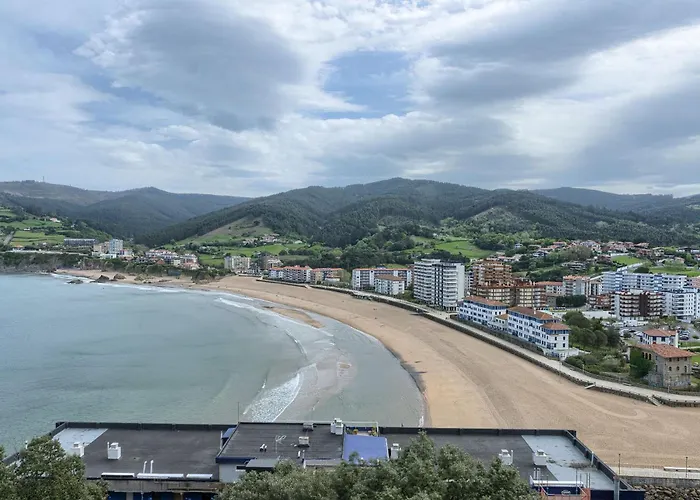 By Next Stop Bilbao *