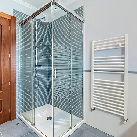 By Next Stop Bilbao Бакио