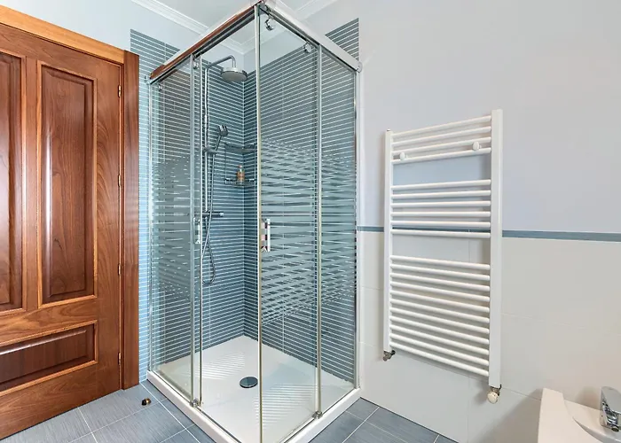 By Next Stop Bilbao Бакио