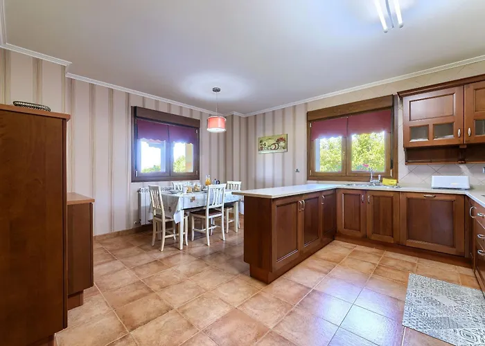 By Next Stop Bilbao Бакио